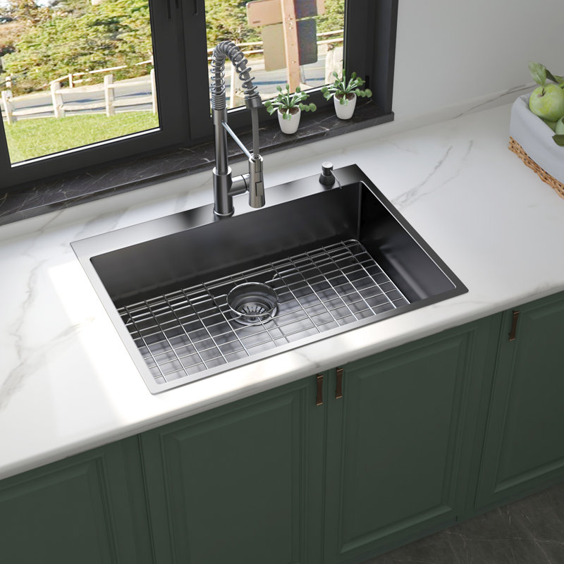 Évier 30 po x 22 po en acier inoxydable noir avec fixation pour robinet et configuration de largeur de paquet 26 pour rendre votre cuisine plus efficace