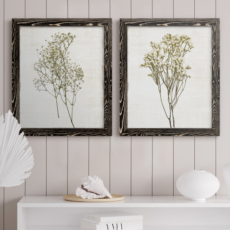 Farmhouse Pressed Flower I - Ensemble de 2 peintures sur toile encadrées, H 20 po x l 34 po x P 1,5 po, Cadre noir