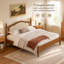 Structure de lit plateforme très grand en bois avec tête de lit en fibre naturelle tissée, mobilier de chambre minimaliste avec système de support à lattes de bois