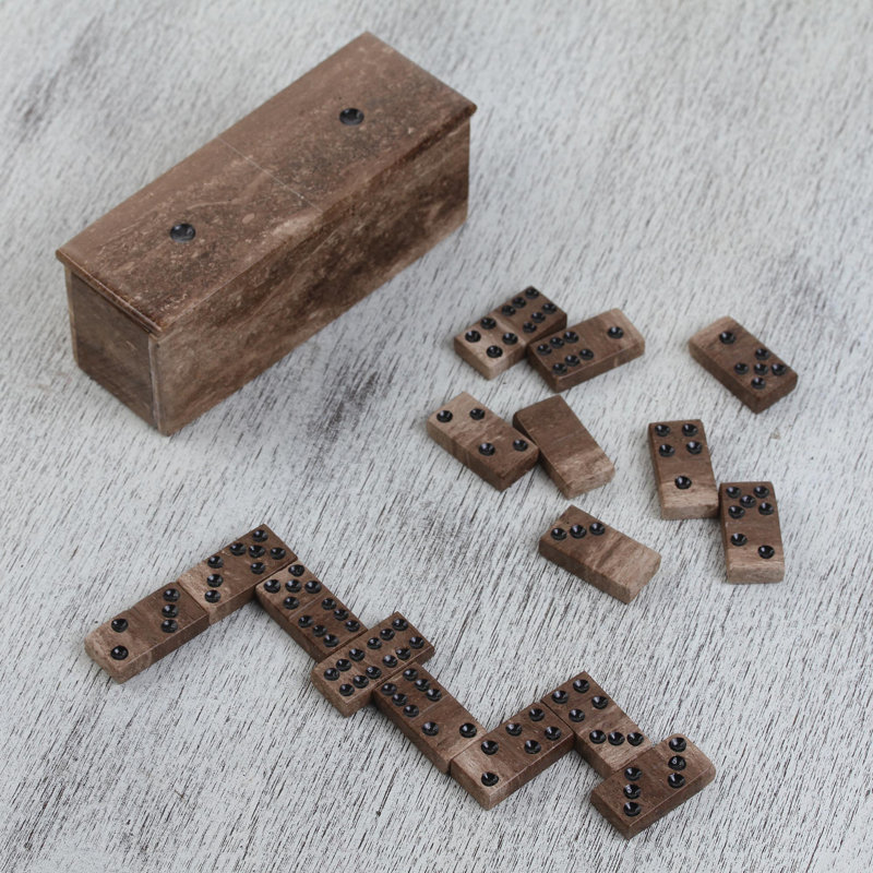 Johnstone Rise to the Défi Onyx Dominoes