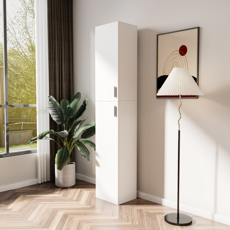 Classy armoire autoportante blanche avec tablettes pour l'élégance de la maison élégante