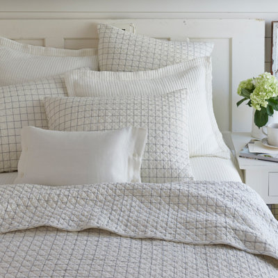 Schoolhouse Windowpane Plaid Cotton Quilt