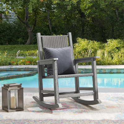Chaise berçante surdimensionnée en osier surdimensionné toutes saisons