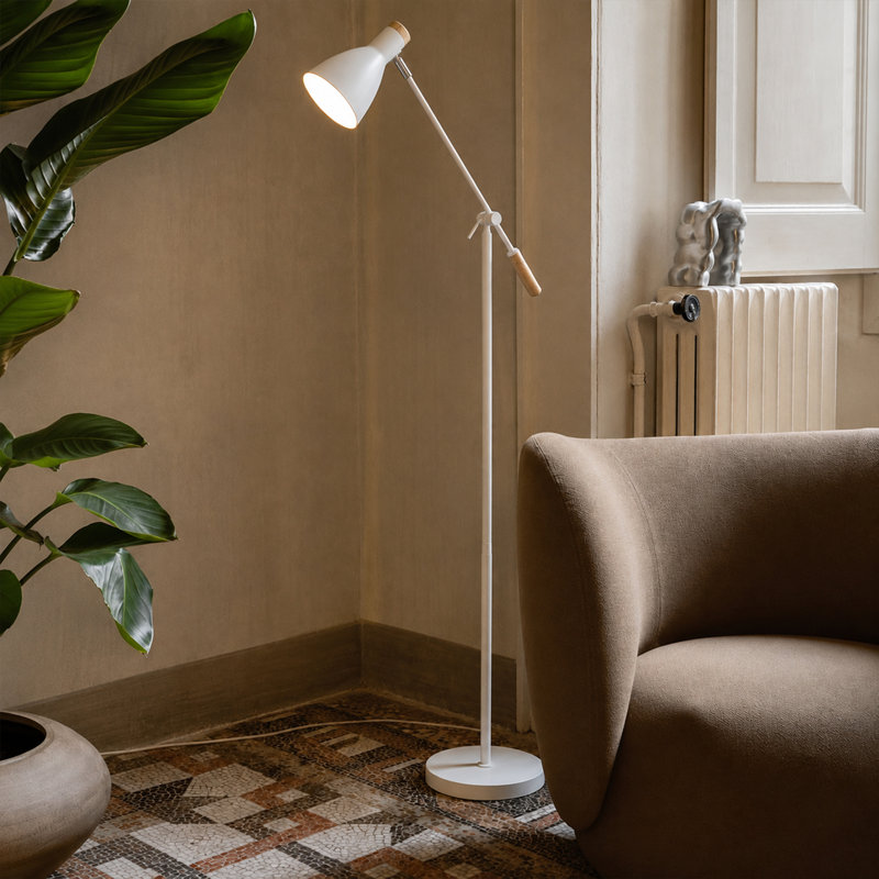 Yuraima 55'' Task Floor Lamp, White