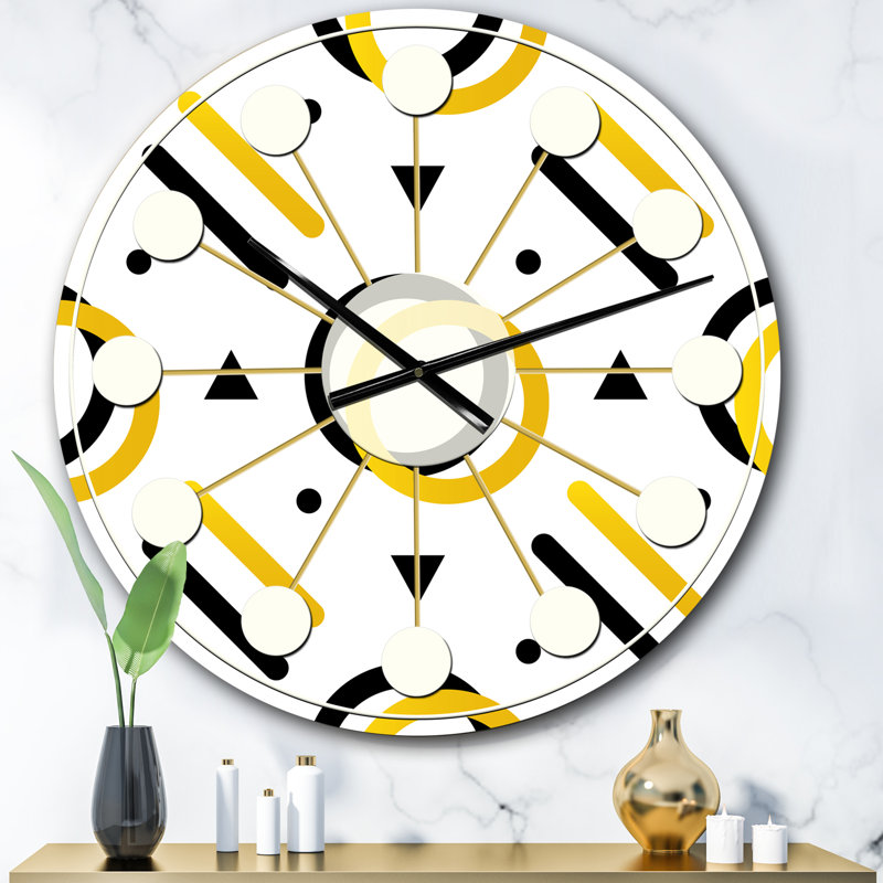 Trendy Black and Gold Triangular Pattern - Mid-Century Modern wall clock, Oversized