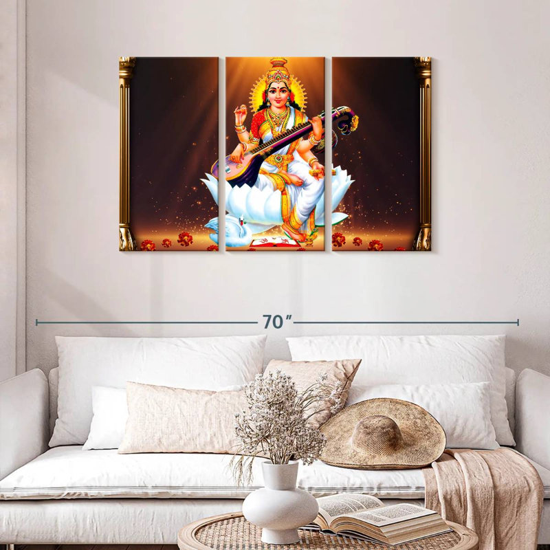 Adella Saraswati avec instrument, H 28 po x l 45 po