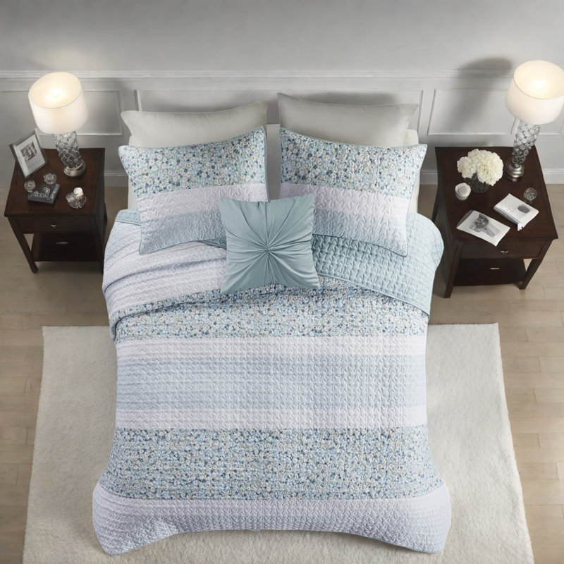 Luxurious Seersucker Bedding Sets, Polyester, Farmhouse Style For Home