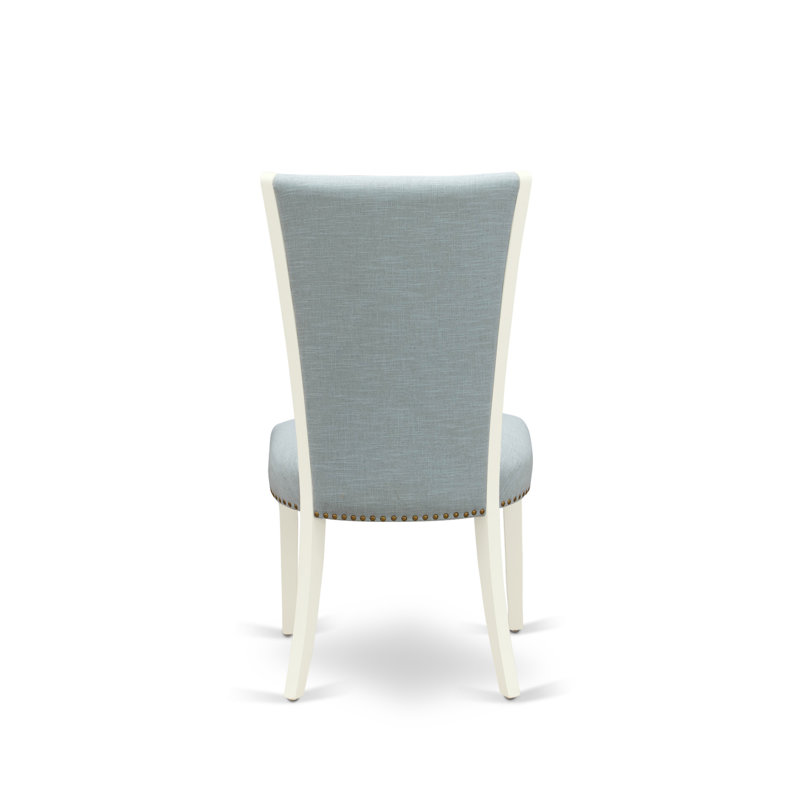 L'ensemble de table de salle à manger 3 pièces pour petits espaces comprend une table de salle à manger carrée et 2 chaises Parsons en tissu bleu bébé, blanc lin