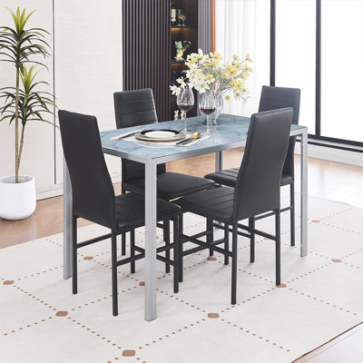 Ensemble repas pour 4 personnes Georgieann