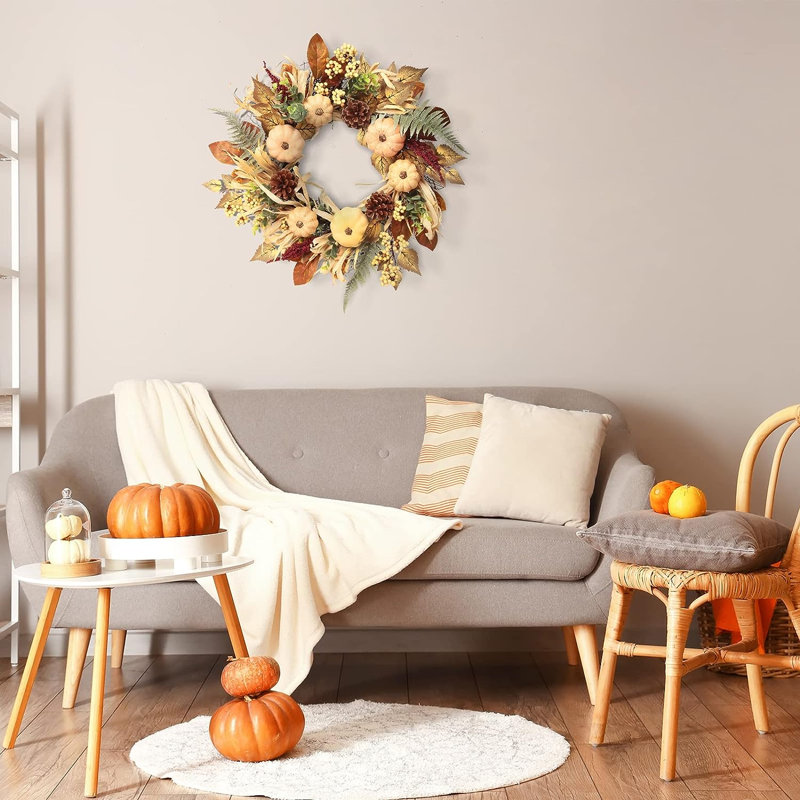 Irtaza 19'' Wreath
