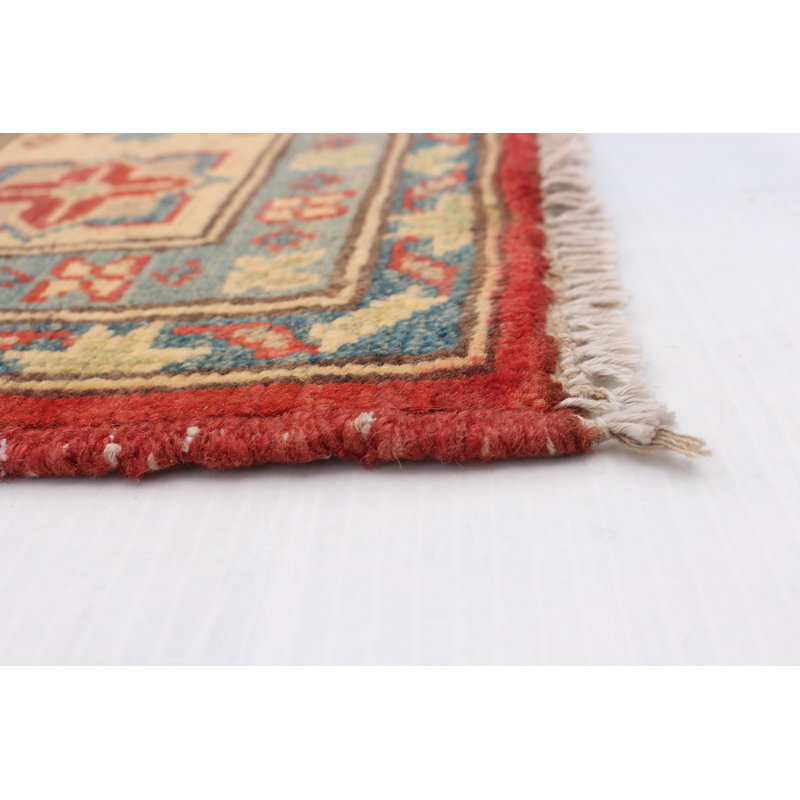 Tapis rouge Finest Ghazni 5 pi 0 po x 6 pi 6 po