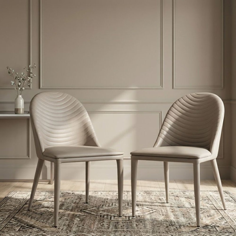 Ensemble de 2 chaises d'appoint Lenvik en similicuir brun avec dossier capitonné