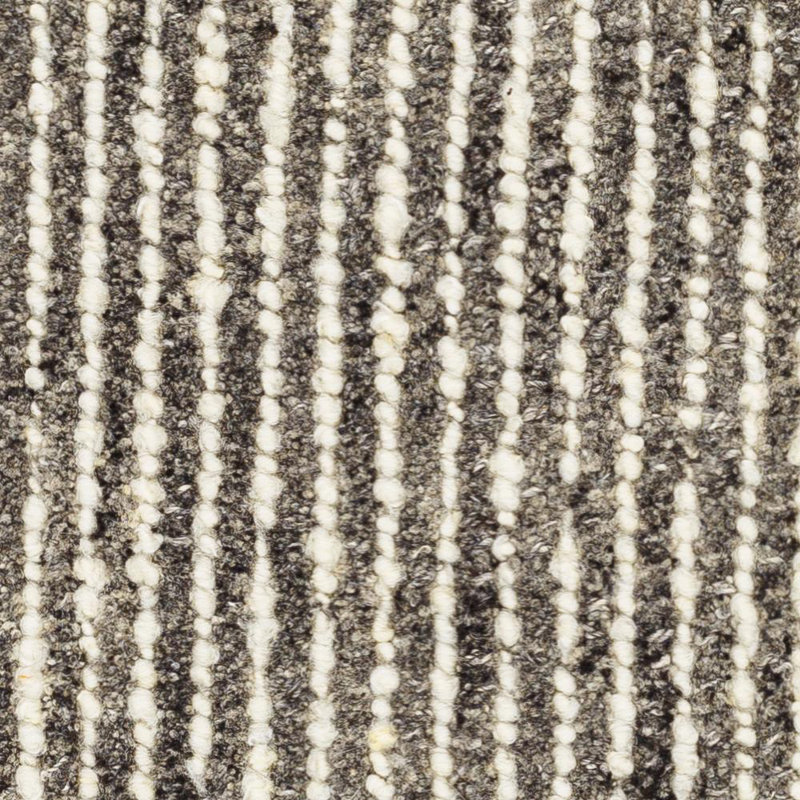 Totenham Wool Area Rug in Gray, Rectangle 5' x 7'6"