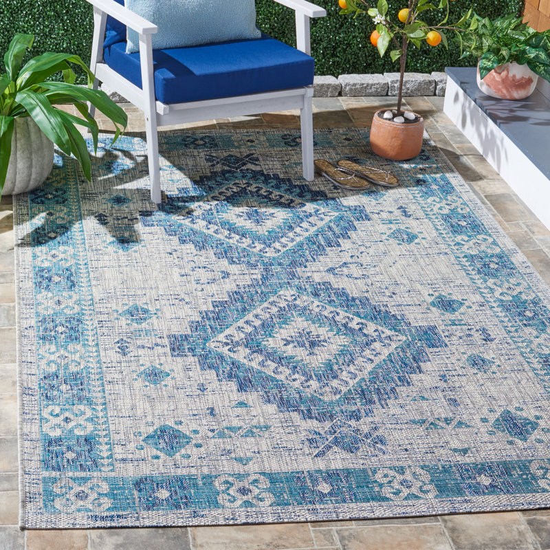 Amarien Performance Oriental Indoor/Outdoor Area Rug, Rectangle 5'3" x 7'7"