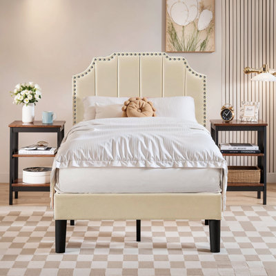 Lit simple tapissier avec 2 tables de chevet - Ensemble de chambre à coucher moderne