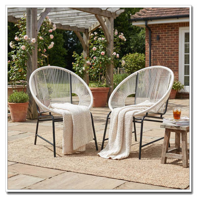 Ensemble de chaises de patio en osier