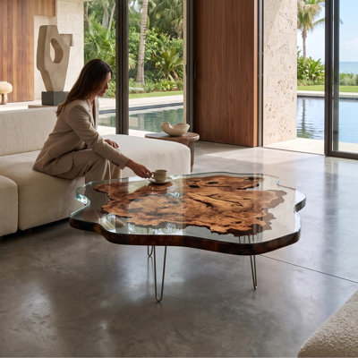 Table basse 3 pieds Amorphous
