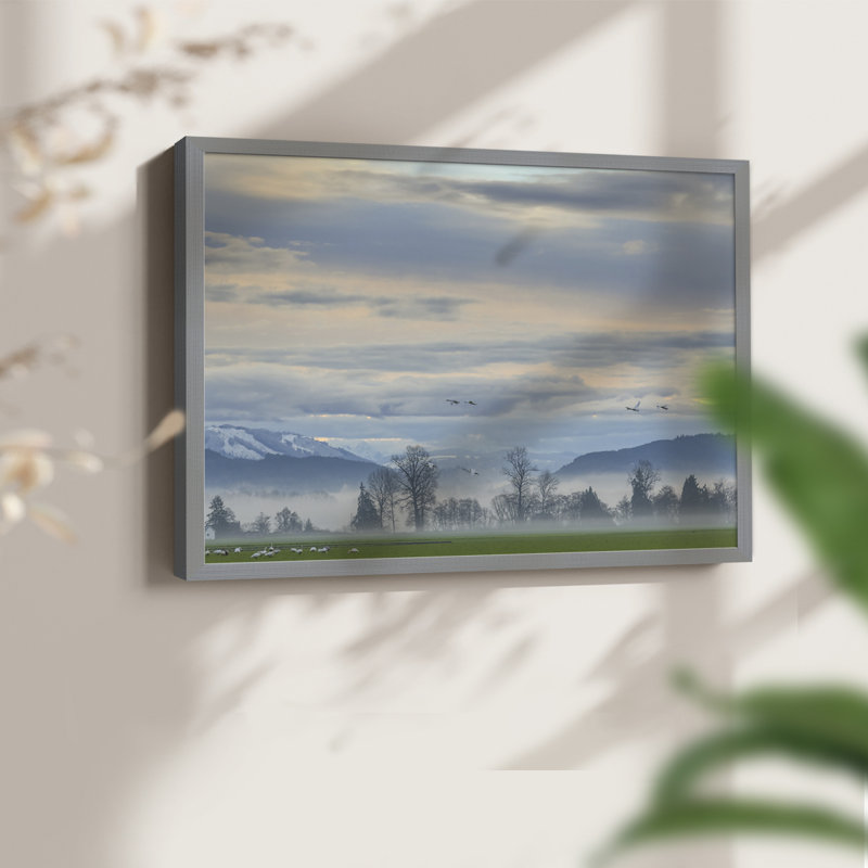 «Misty Horizon», impression encadrée, H 8 po x l 10 po, Gris