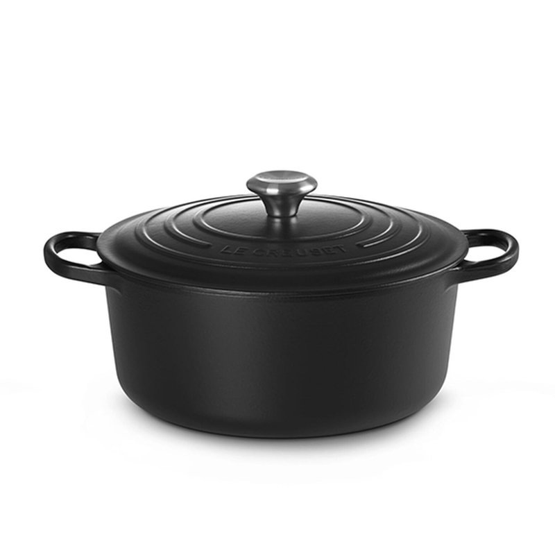 Le Creuset Signature Enameled Cast Iron Round Dutch Oven with Lid, Licorice, 7.25 quarts