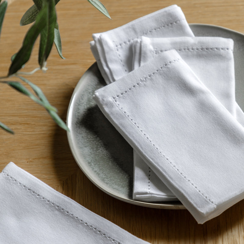 Cotton Blend White Napkin