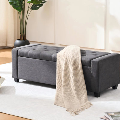 Banc de rangement pour chambre 48 po avec charnière, accoudoirs rembourrés en faux lin pour chambre à coucher, salon, vestibule, gris, design traditionnel américain, forme rectangulaire, siège mi-moelleux, rangement interne, carré