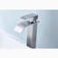 Robinet de lavabo de salle de bain à poignée simple-130549925