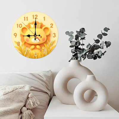 cute lion king clock round design