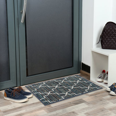 Highlandville Geometric Indoor Rug