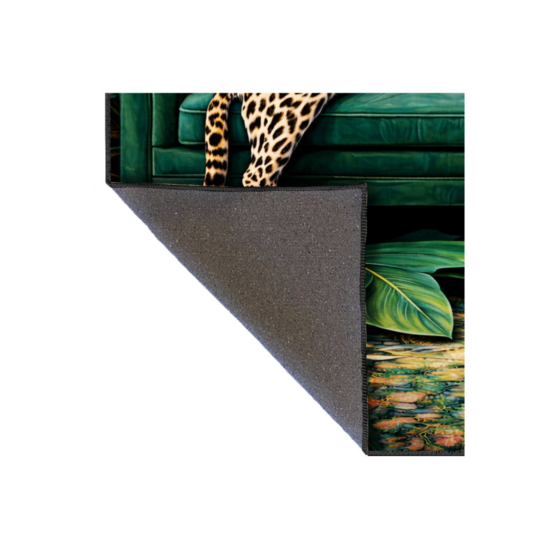 Tapis vert tissé à motif guépard Mosso, 2'4" x 3'11"
