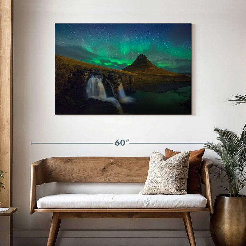 Alvord Kirkjufell Aurore boréale