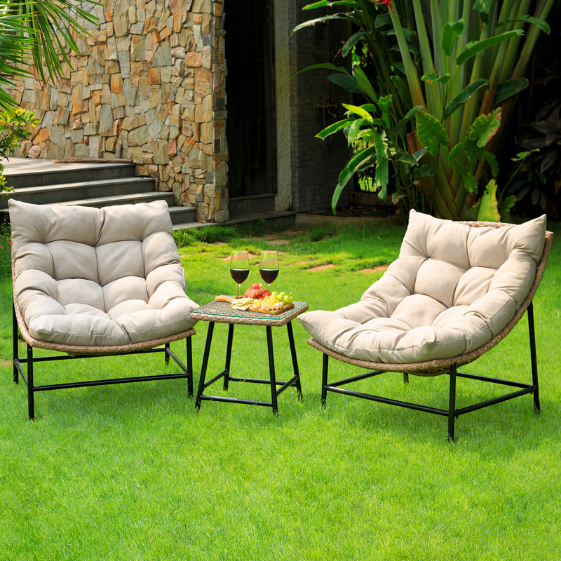 Set of 3 Ouseman lounge chairs with cushions