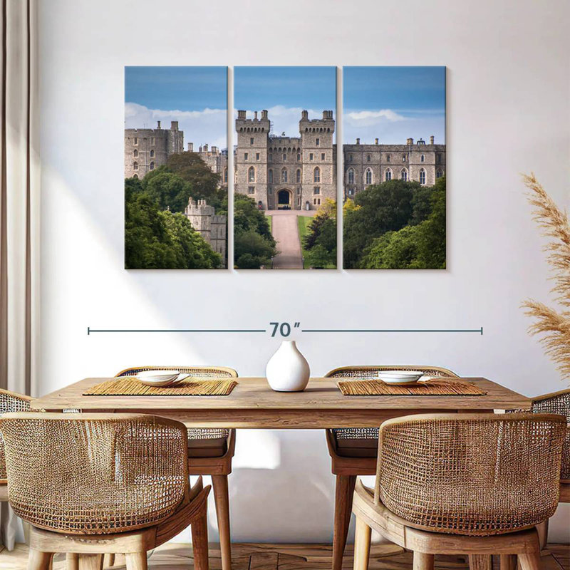Château royal Nicci Windsor, H 36 po x l 57 po