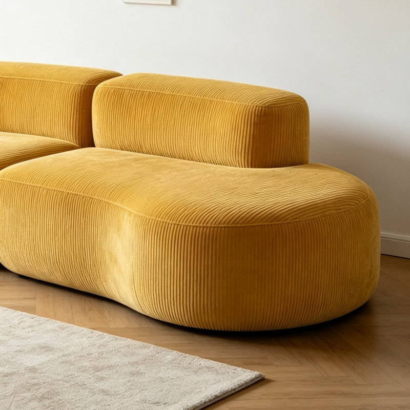 Moïse, Tissu jaune gingembre