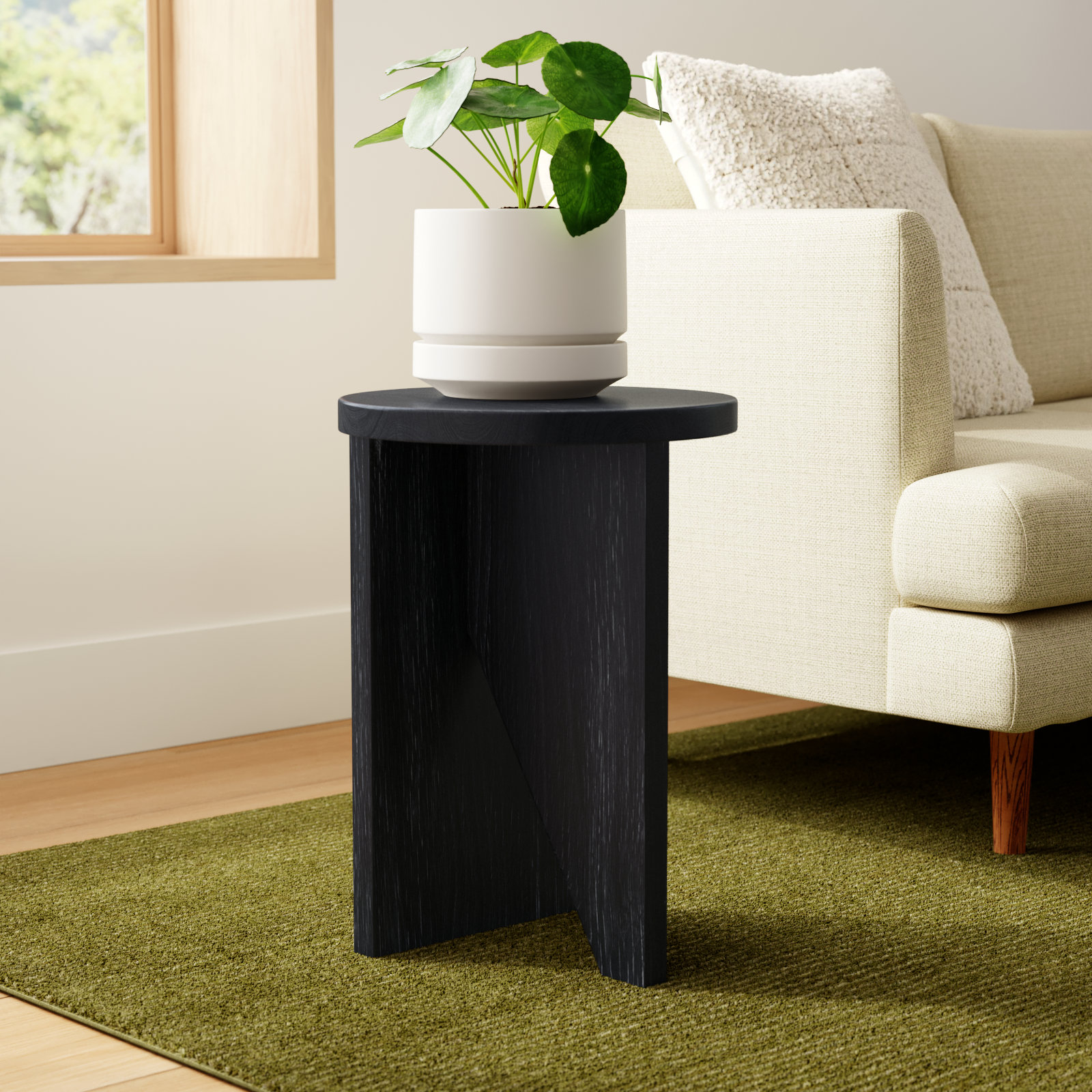 Shayne 14" Oak End Table, Black