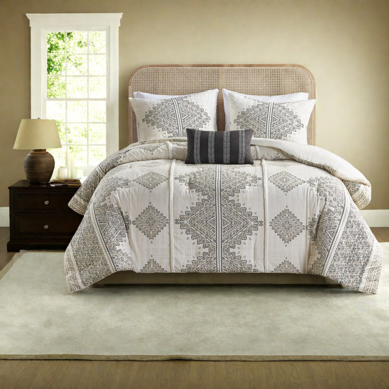 Elegant 4-piece Bedding Sets, Hypoallergenic Polyester Comforter Set With Global Design, Black/ivory, Full/queen