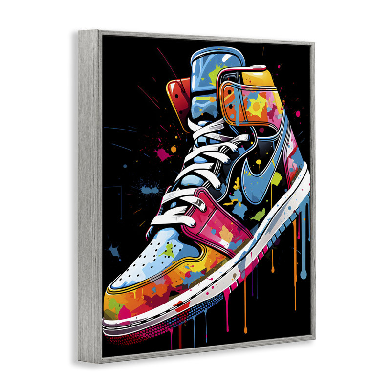 Graffiti Sneaker sur toile encadrée noire, design par Creative Studio, H 14 po x l 11 po, Estampe numérique Farmhouse