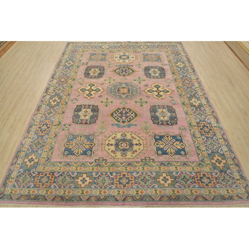 Tapis rose nouvel âge Monyca 8 pi 2 po x 9 pi 11 po Monyca