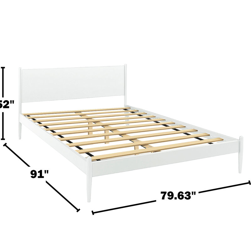 Très grand lit plateforme Mid-Century moderne au fini blanc, aucun sommier requis, pieds fuselés ronds, ensemble de lattes pour le soutien de la chambre à coucher et confort de style