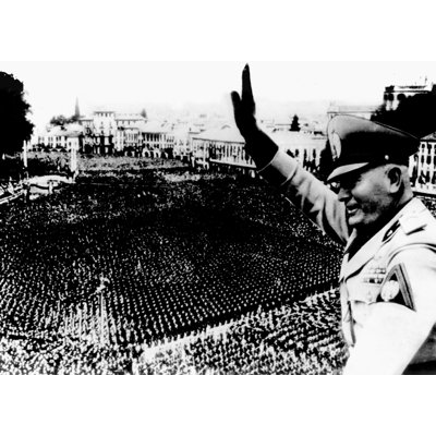 Histoire de Benito Mussolini (24 X 18)