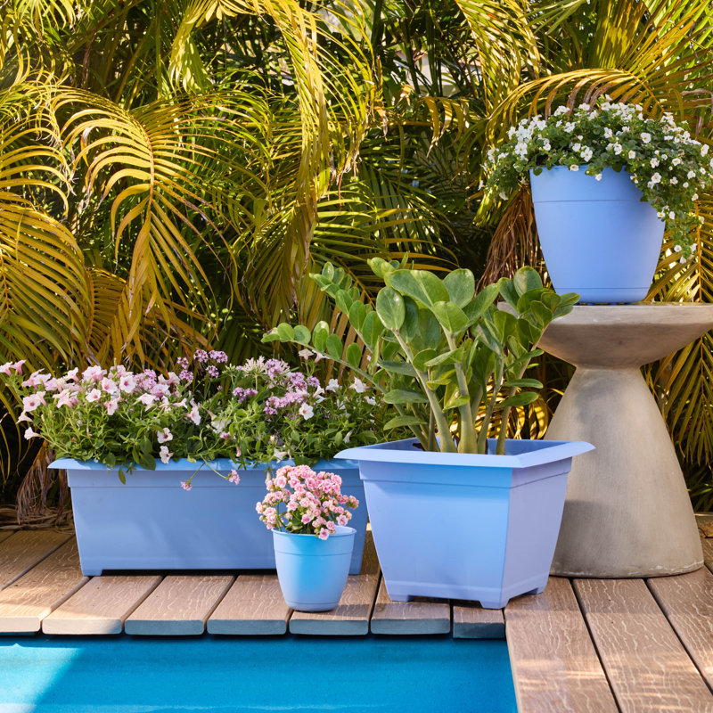 Dayton Traditional Recycled Plastic Rectangle Indoor/Outdoor Deck Box Planter, Ocean Blue