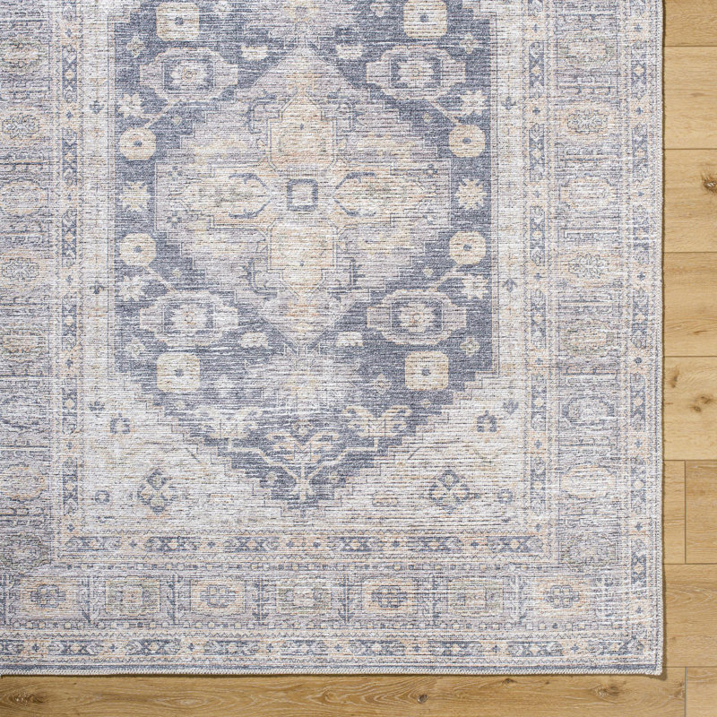 Tapis argenté Vivir x Livabliss Lorelai, Tapis de couloir 2 pi 7 po x 7 pi 10 po