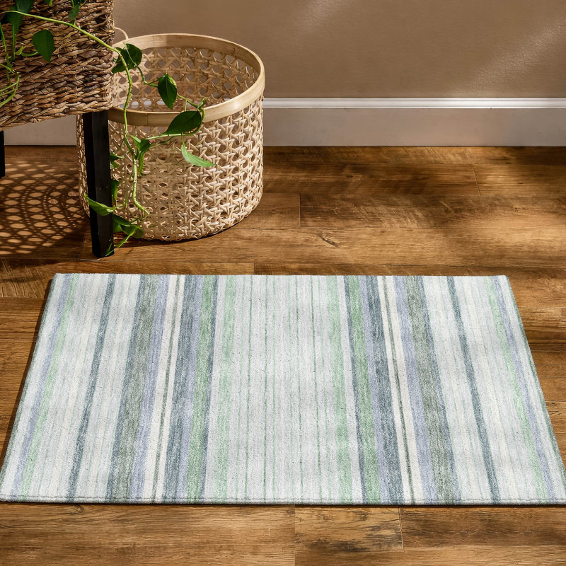 Tapis de qualité supérieure lavable à la machine Mayfield AMF2330, Comme neuf, 1 pi 8 po x 2 pi 6 po