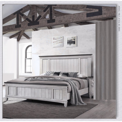 Lit à panneau très grand de style rustique avec pied de lit à encastrer, parfait pour les chambres confortables et élégantes