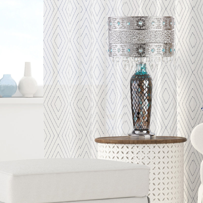 Lampe de table de type mosaïque avec cascade de bijoux de H 24,25 po Betton