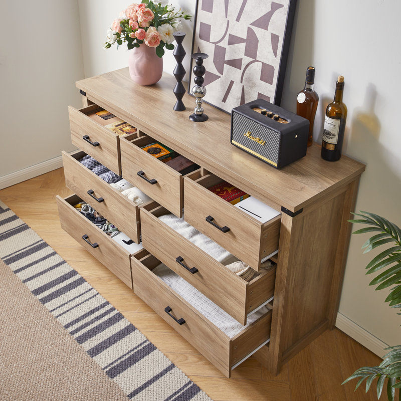 Commode 7 tiroirs 52 po