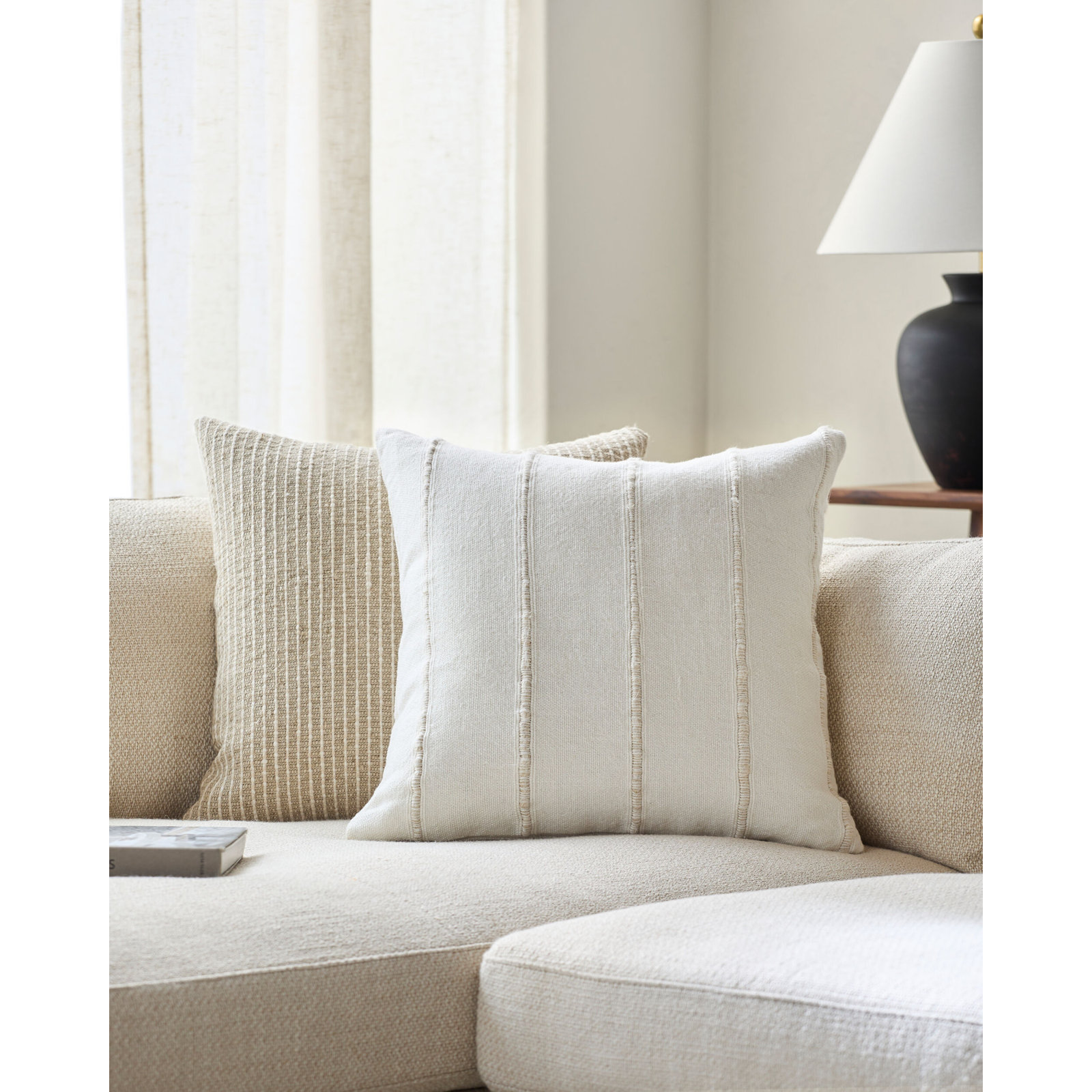 Charleston Pillow Cover, 18"H x 18"W