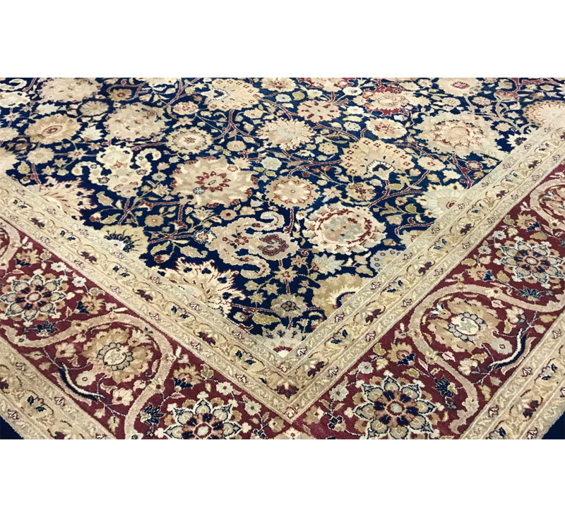 Tapis bleu marine et rouge noué à la main de haute qualité