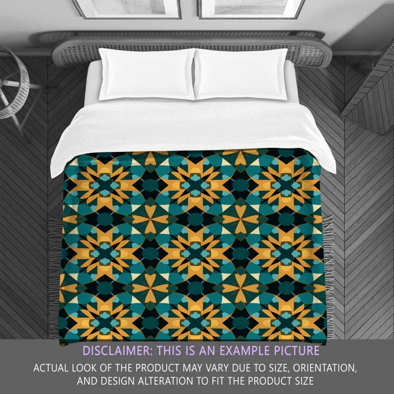Polyester Geometric Shapes Comforter, Queen Comforter