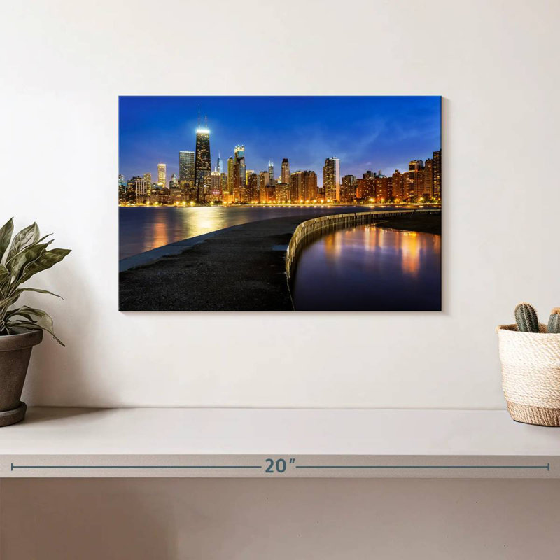 Aletra Chicago Lights, 8" H x 12" W