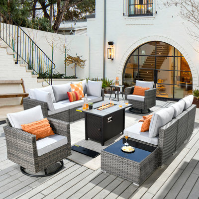 «Ensemble de mobilier de patio pour 8 personnes avec chaises berçantes pivotantes, ensemble de conversation modulaire en rotin et osier avec coussins, ensemble de conversation pour canapé toutes saisons avec foyer pour table de jardin»